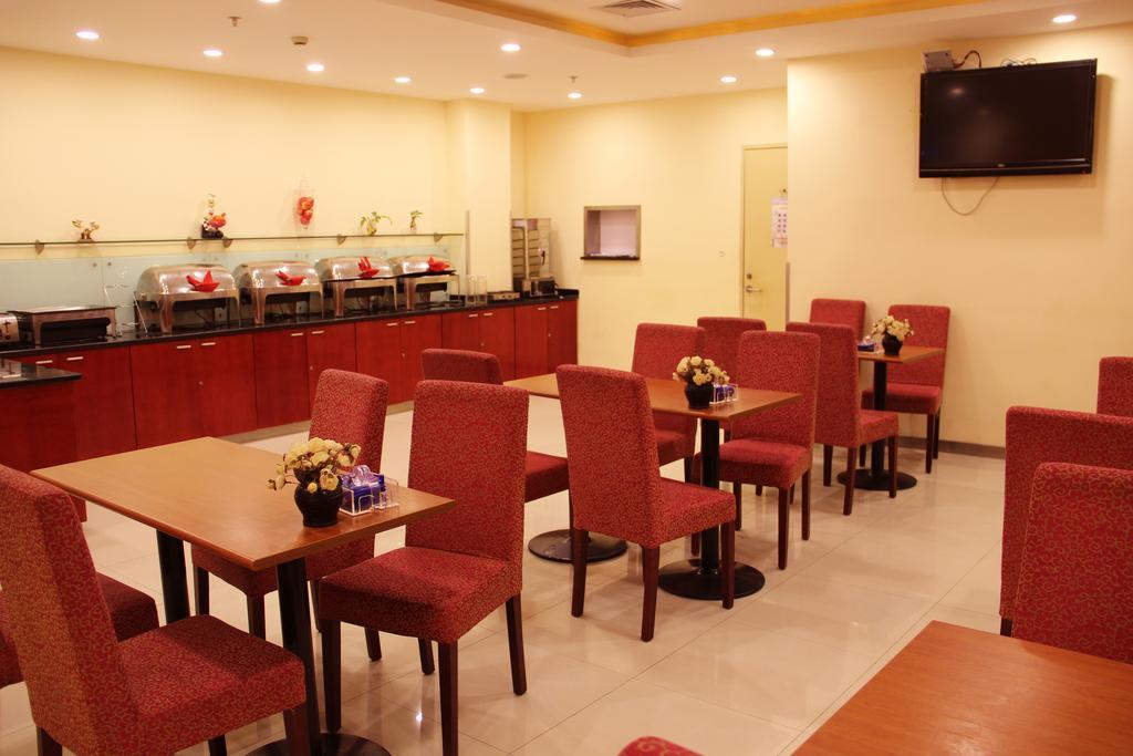 Hanting Hotel Shanghai Hongqiao Railway Station Huqingping Highway المظهر الخارجي الصورة